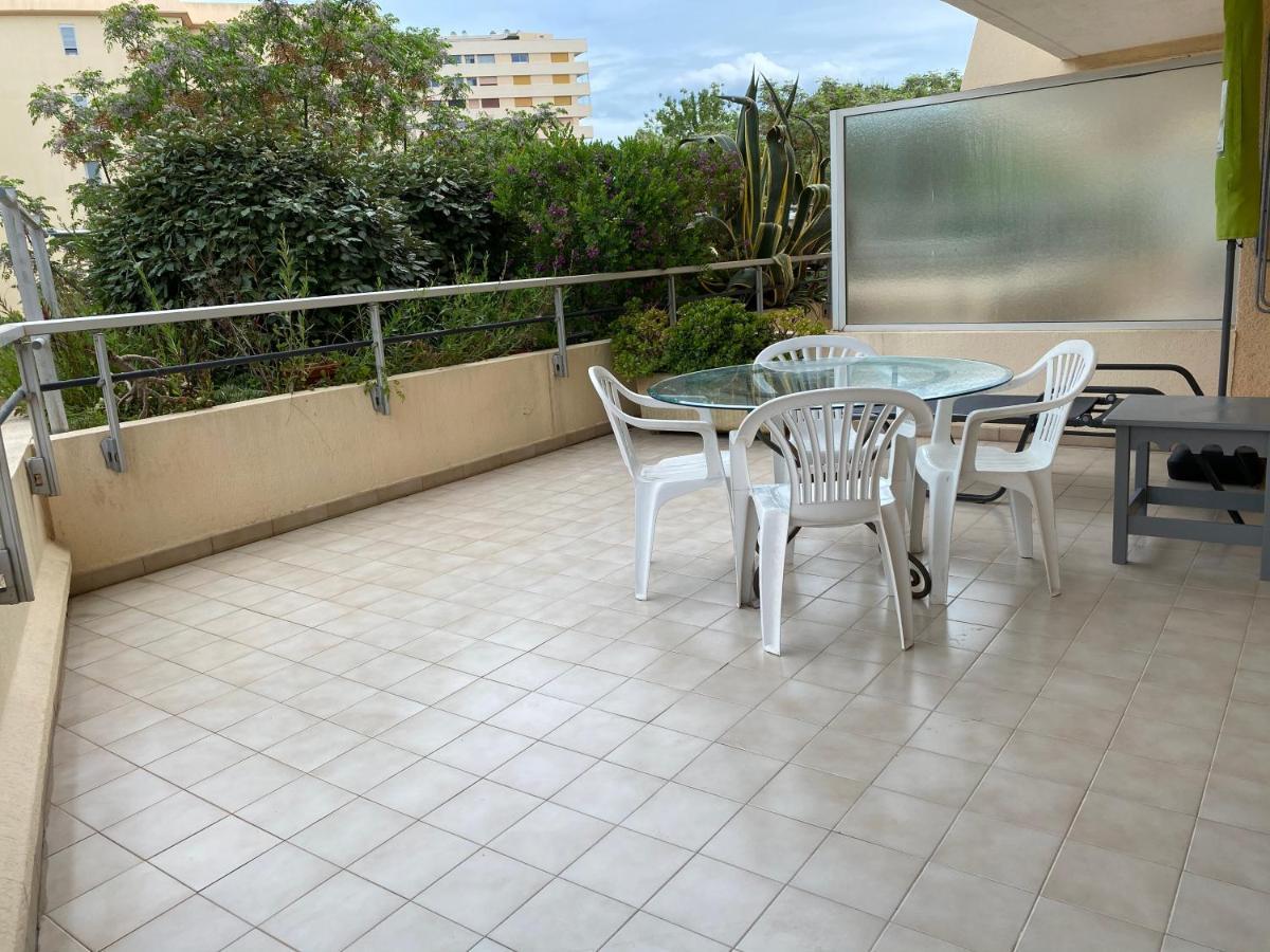 Residence La Miougrano Frejus Plage Bagian luar foto