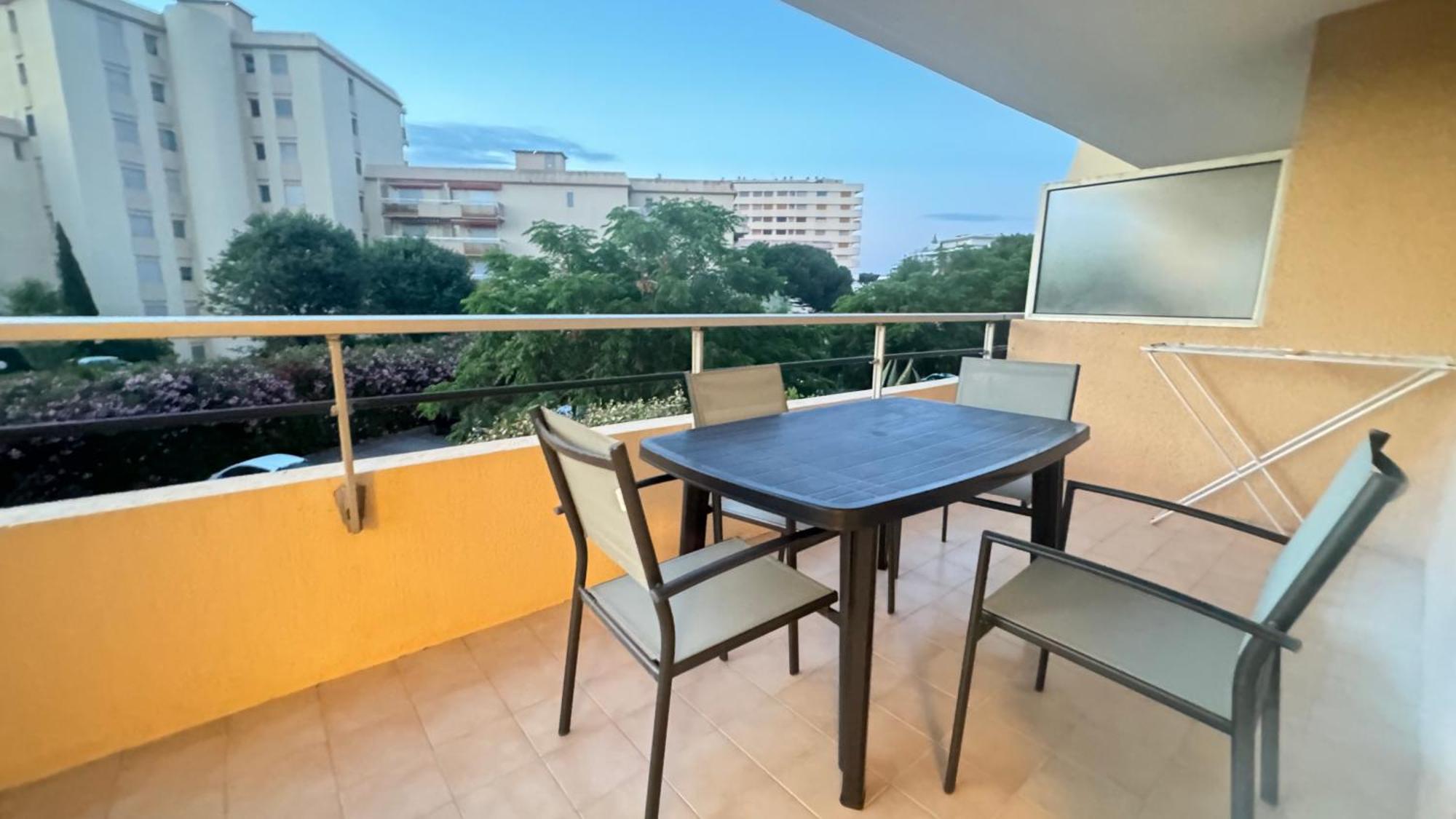Residence La Miougrano Frejus Plage Bagian luar foto